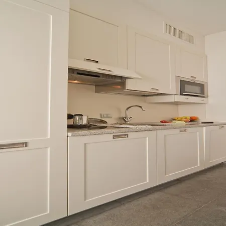 Sleeps 3 Pool T421409 *
